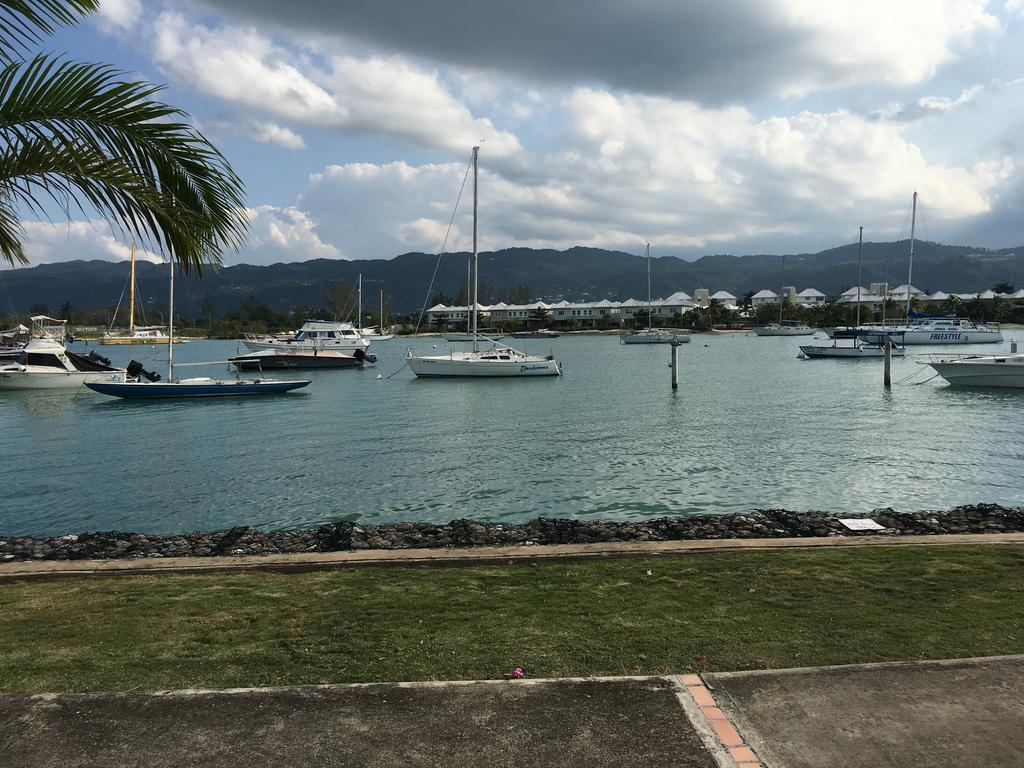 Anna'S Joye Seawind - Freeport, Montego Bay Apartman Kültér fotó